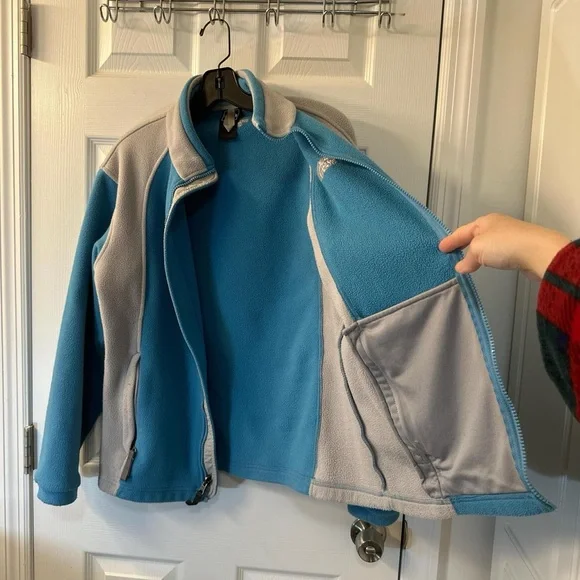The North Face Blue & Gray Fleece Jacket - Picture 6 of 10